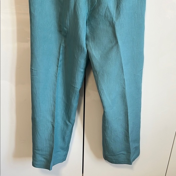 DYNAMITE Yasmin Straight Leg Linen Pants Turquoise, Size 8 - Picture 13 of 14